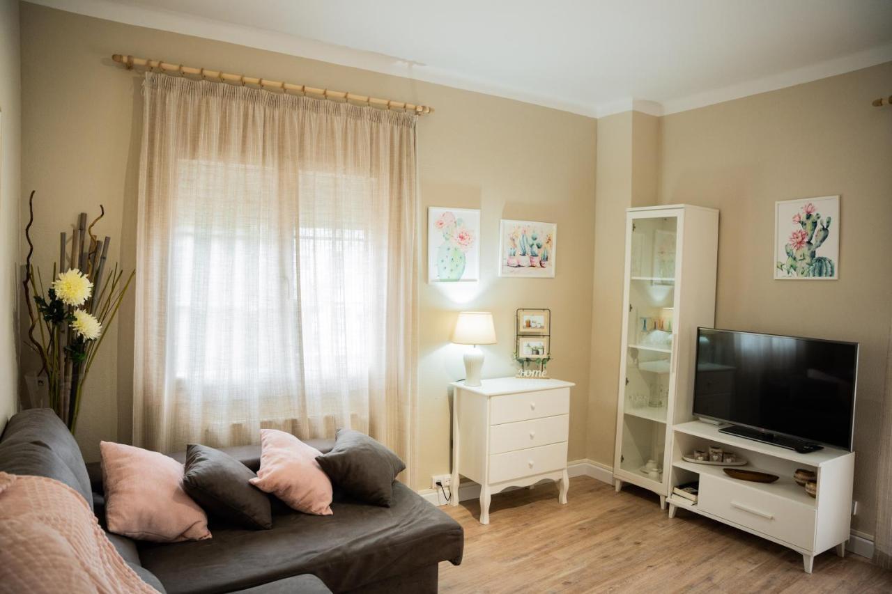 ל'אמפולה Gallimo Apartaments מראה חיצוני תמונה